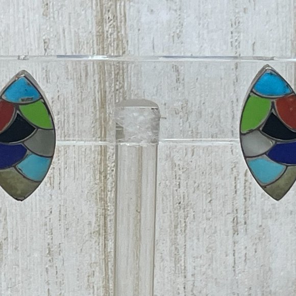 ZUNI NATIVE AMERICAN Handmade Beautiful Gemstone Inlay Elliptical Shape Earrings - Picture 5 of 7